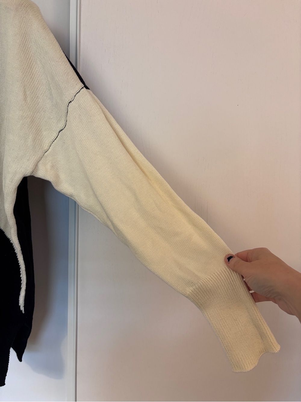 Pistola Colorblock Sweater Oversized Size Small Black Cream Yin Yang Darya Crew - Picture 6 of 12